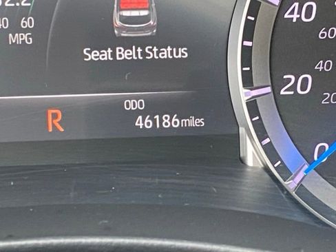 Used 2022 Toyota Highlander Limited image 26