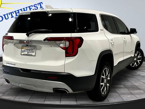 Used 2022 GMC Acadia SLE FWD image 7