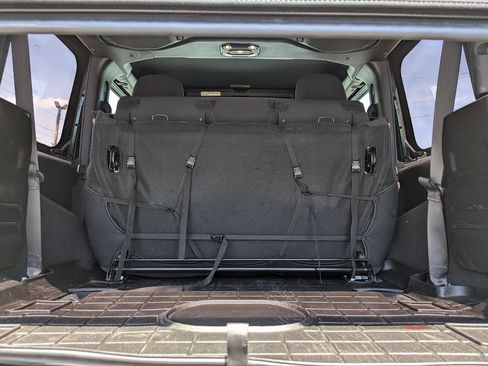 Used 2023 Jeep Wrangler Sport AWD/4WD image 40