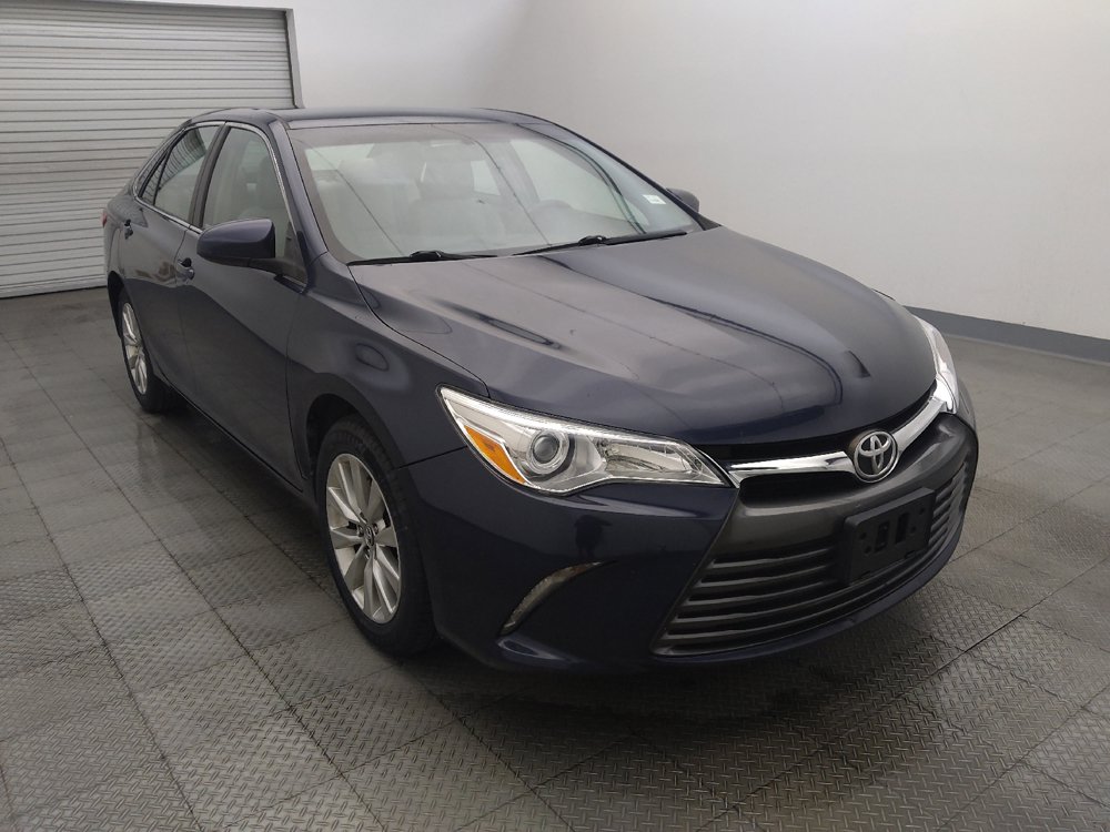 Used 2015 Toyota Camry XLE FWD image 13