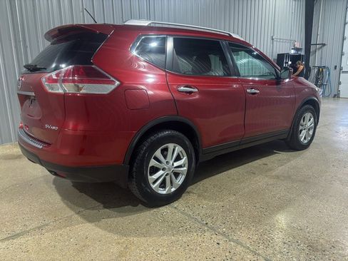 Used 2016 Nissan Rogue SV image 8