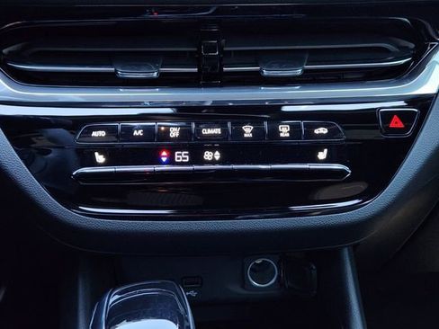 New 2026 Buick Envista Sport Touring FWD image 15