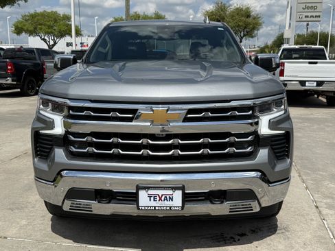 Used 2024 Chevrolet Silverado 1500 LTZ image 10