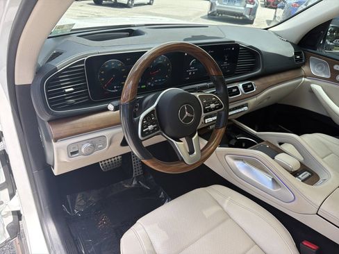 Used 2022 Mercedes-Benz GLS 450 4MATIC image 22