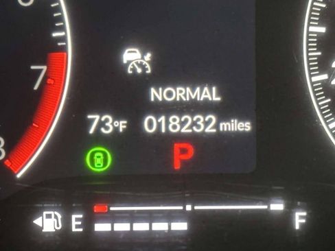 Used 2024 Honda Civic Sport image 37