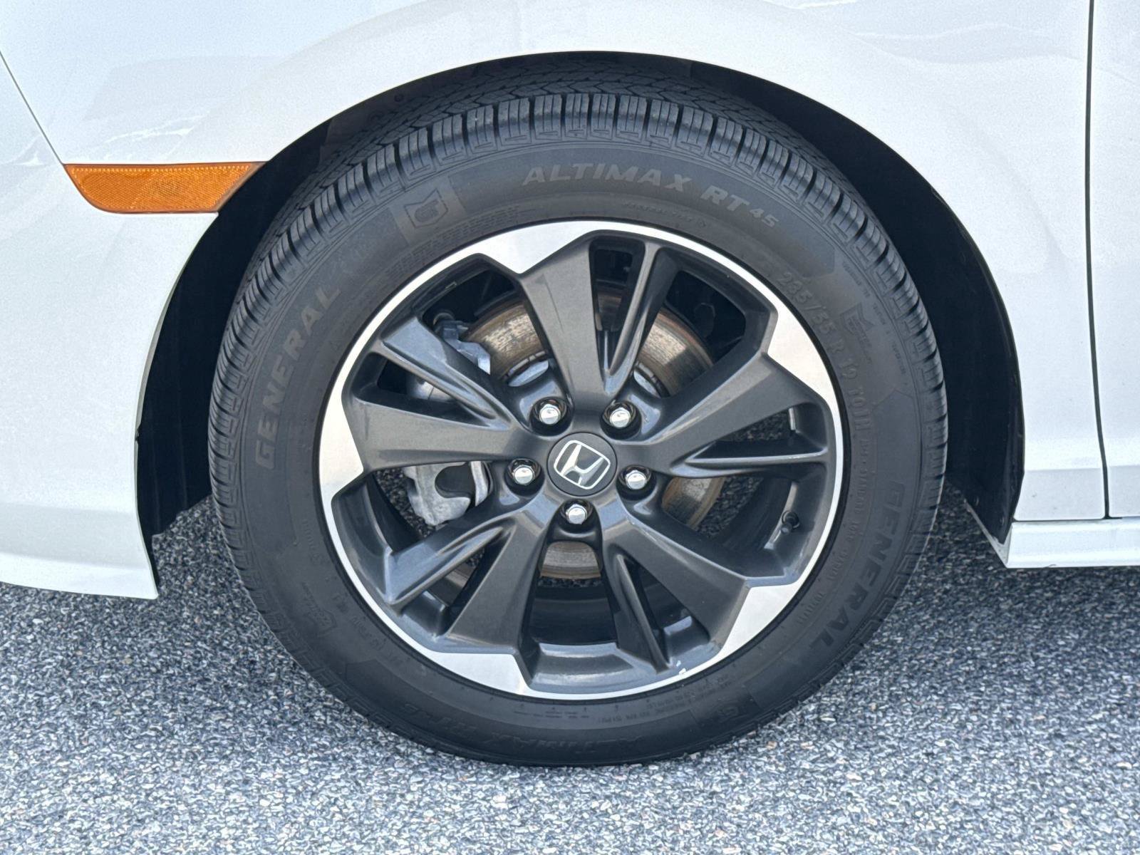 Used 2024 Honda Odyssey Elite image 30