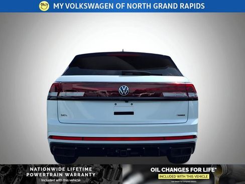 New 2026 Volkswagen Atlas Cross Sport SEL R-Line image 19