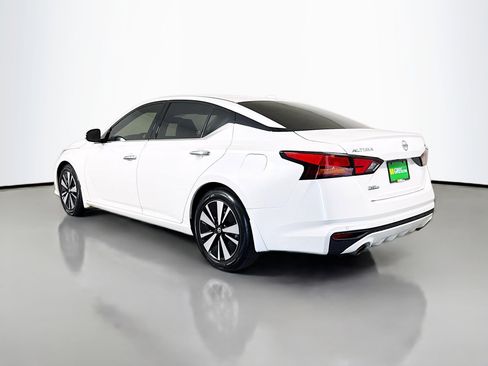 Used 2019 Nissan Altima 2.5 SL FWD image 7