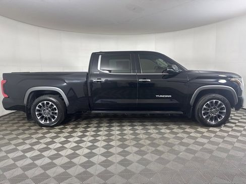 Used 2022 Toyota Tundra Limited image 2