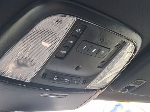 Used 2023 Dodge Durango GT AWD/4WD image 36