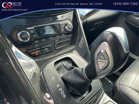 Used 2016 Ford Escape Titanium AWD/4WD image 16