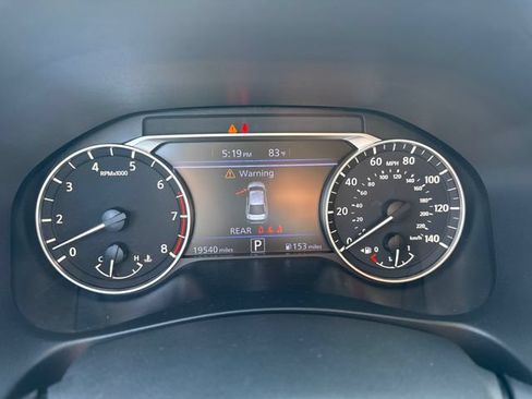 Used 2025 Nissan Altima 2.5 SV FWD image 15