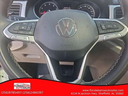 Used 2021 Volkswagen Atlas SE w/ Panoramic Sunroof Package FWD image 18