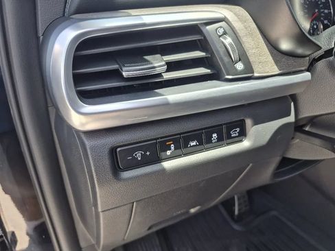 Used 2022 Kia Telluride SX w/ Towing Package AWD/4WD image 28