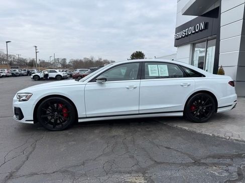 Used 2023 Audi S8 w/ S8 Executive Package image 8