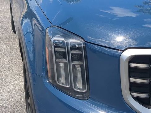 Used 2025 Kia Telluride S AWD/4WD image 10