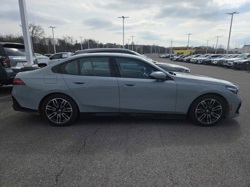 Used 2026 BMW 530i xDrive image 4