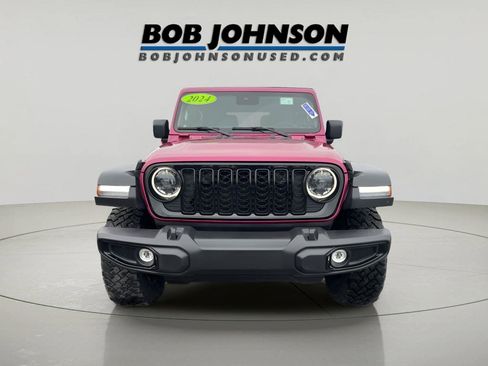 Used 2024 Jeep Wrangler Willys image 2