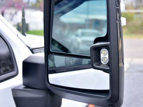 Used 2021 GMC Sierra 2500 AT4 w/ AT4 Premium Plus Package image 13