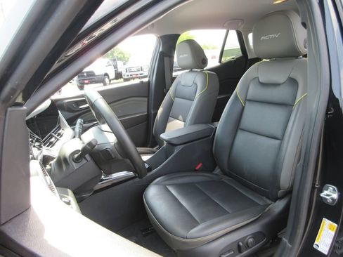 Certified 2025 Chevrolet Trax ACTIV w/ Driver Confidence Package FWD image 17