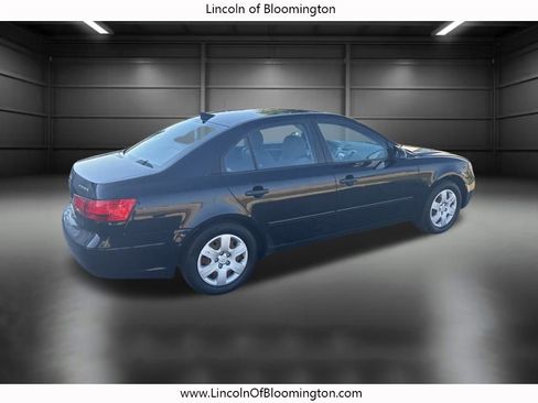 Used 2010 Hyundai Sonata GLS image 12