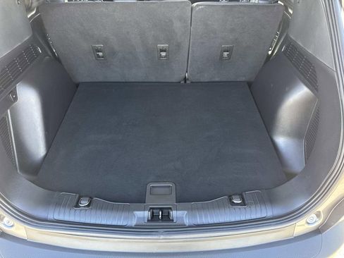 Certified 2022 Ford Escape SE image 25