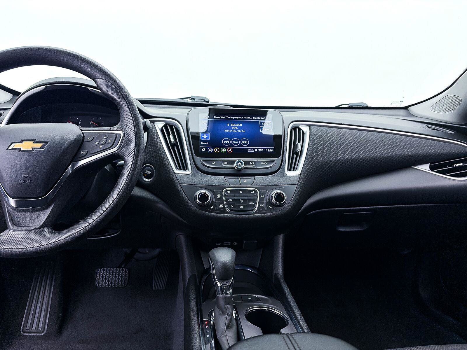 Used 2024 Chevrolet Malibu LT FWD image 7