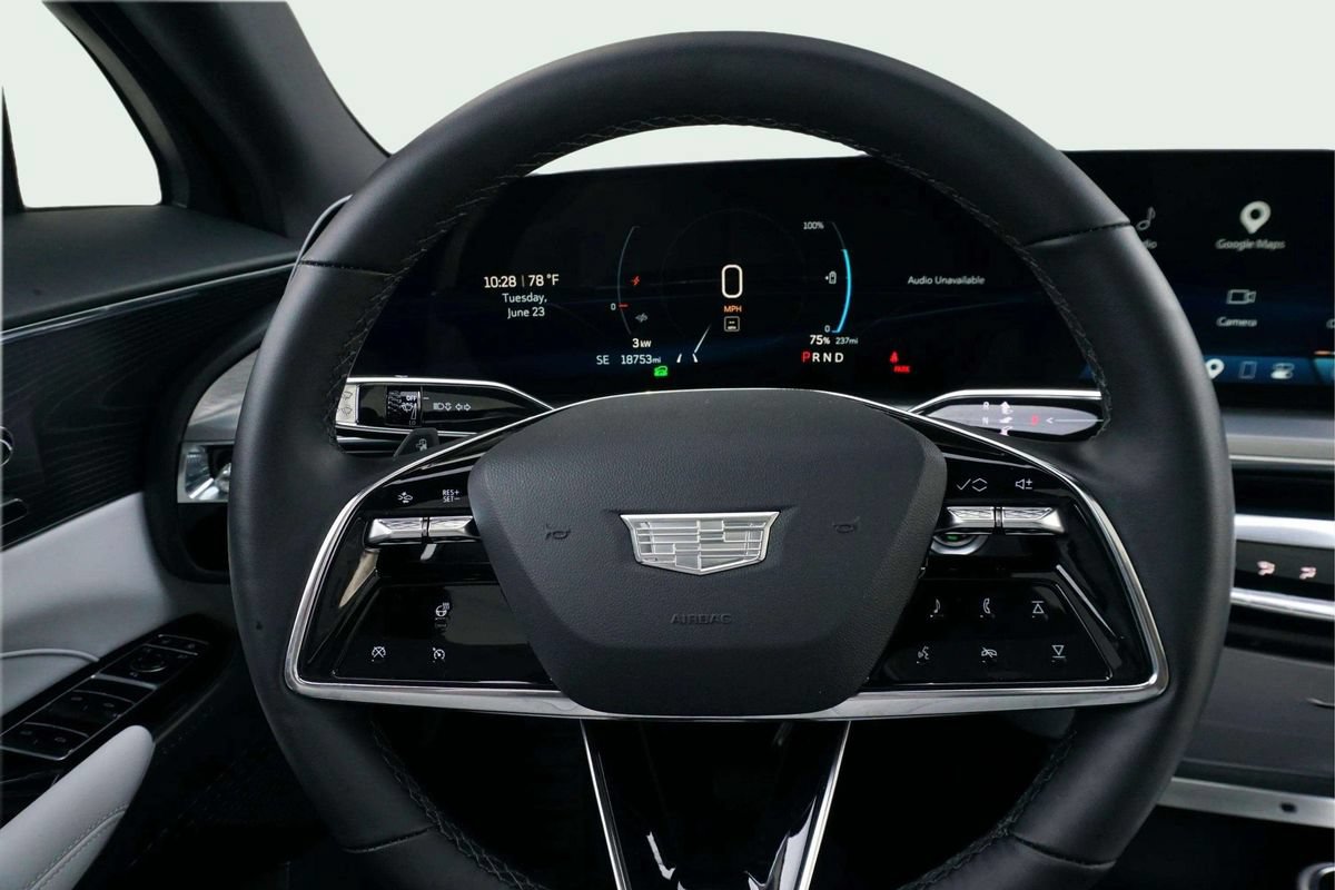 Used 2024 Cadillac Lyriq Luxury RWD image 26