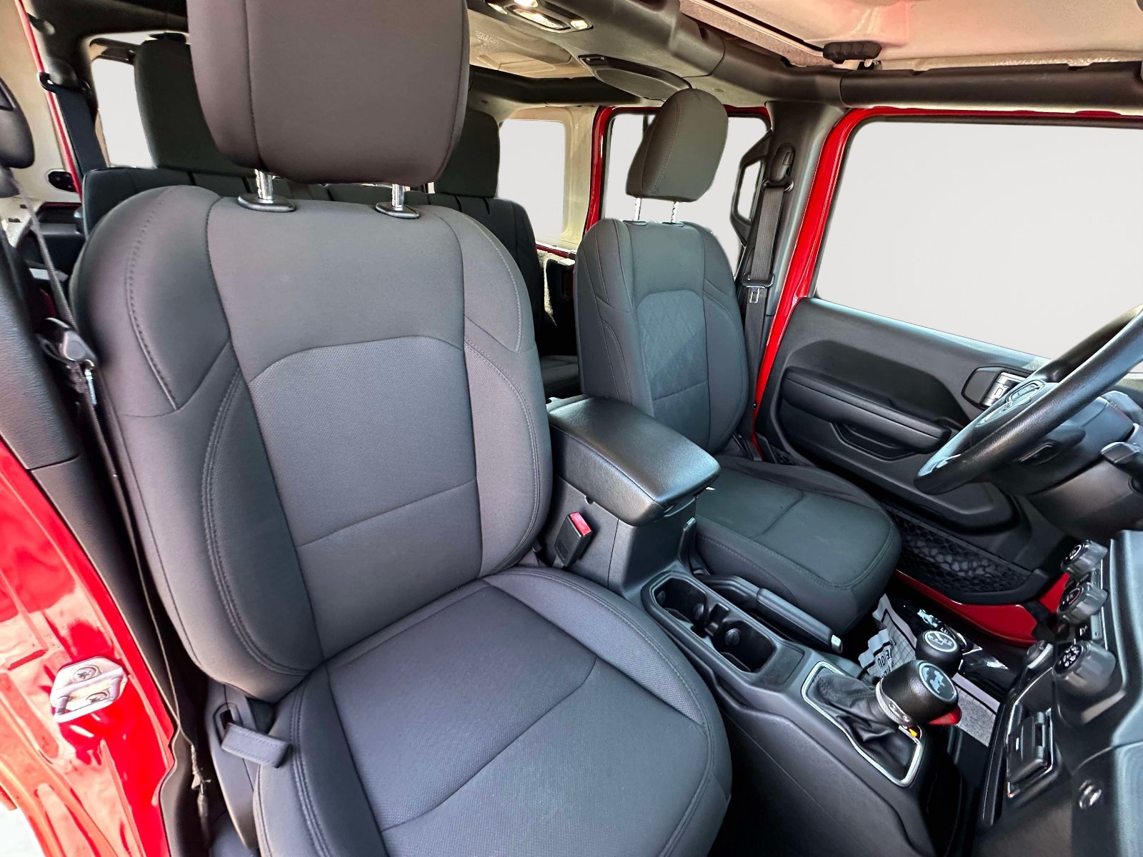 Used 2021 Jeep Wrangler Unlimited Sport AWD/4WD image 25