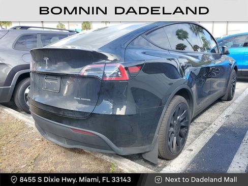 Used 2023 Tesla Model Y Long Range image 6