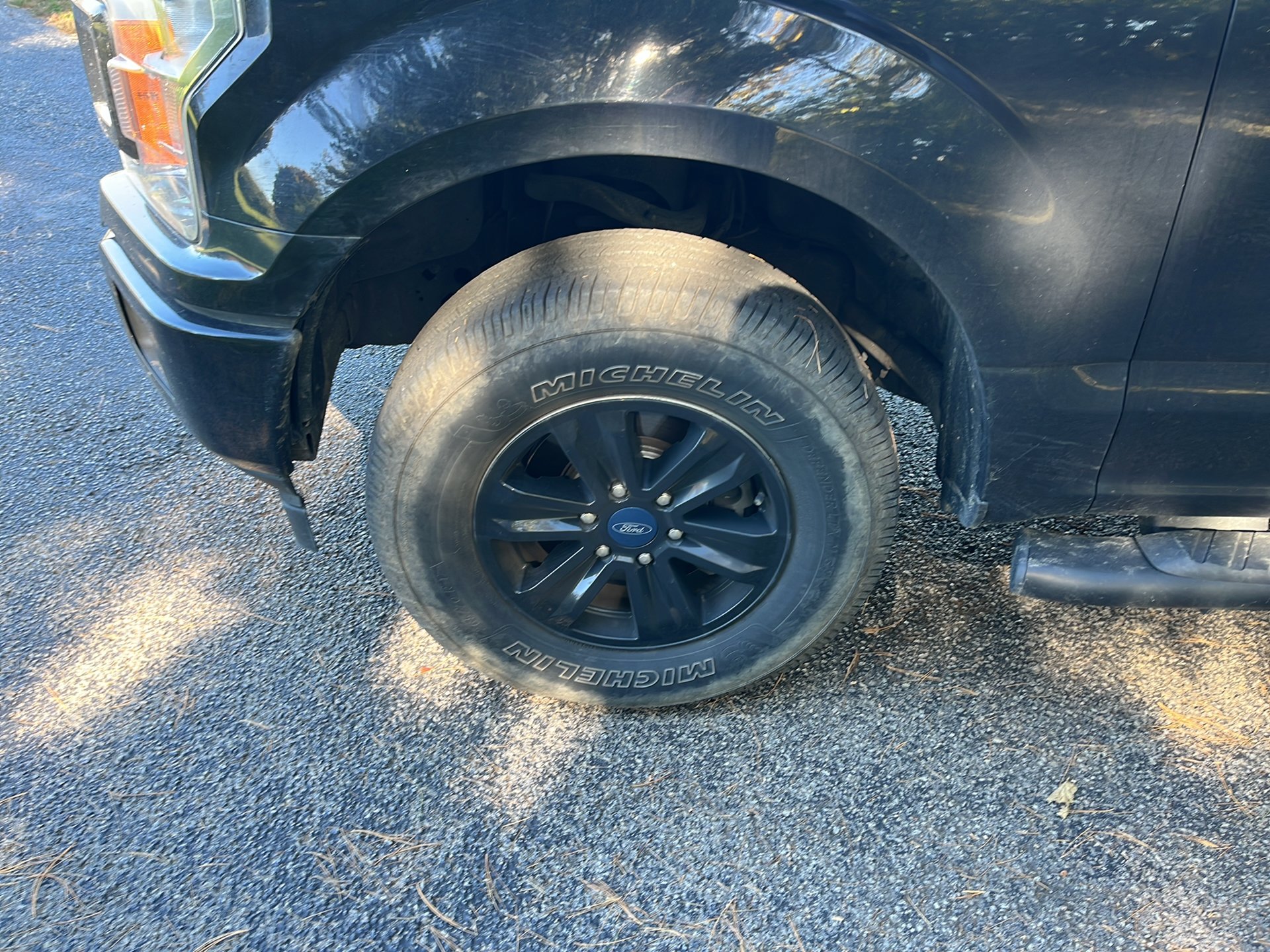 Used 2020 Ford F150 XL w/ Equipment Group 101A Mid AWD/4WD image 9