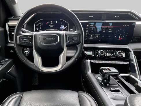 Used 2023 GMC Sierra 1500 Denali AWD/4WD image 6