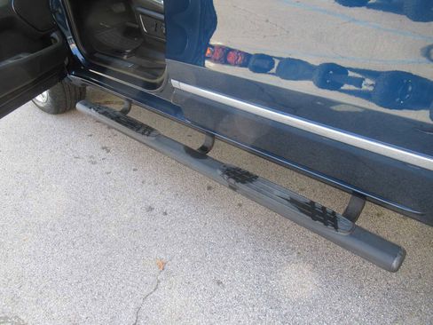 Used 2024 RAM 1500 Limited w/ Body Color Bumper Group image 19