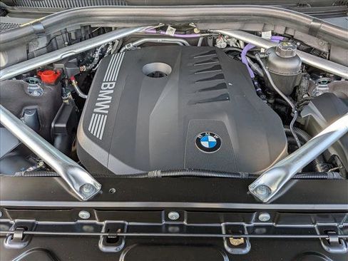 New 2026 BMW X7 xDrive40i image 18