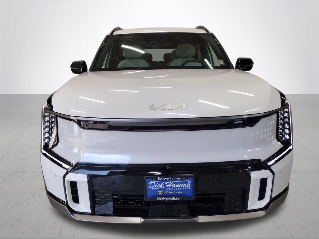 Used 2024 Kia EV9 GT-Line AWD/4WD image 3