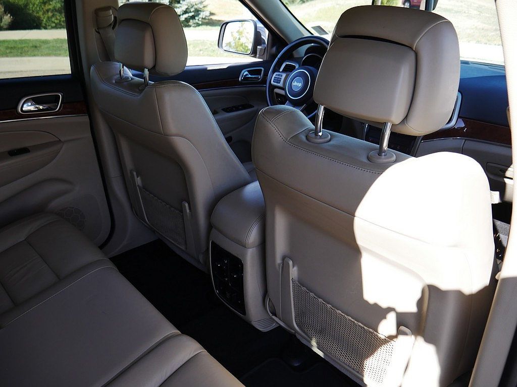 Used 2013 Jeep Grand Cherokee Limited AWD/4WD image 49