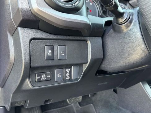 Used 2023 Toyota Tacoma TRD Sport w/ Advanced Technology Package AWD/4WD image 10
