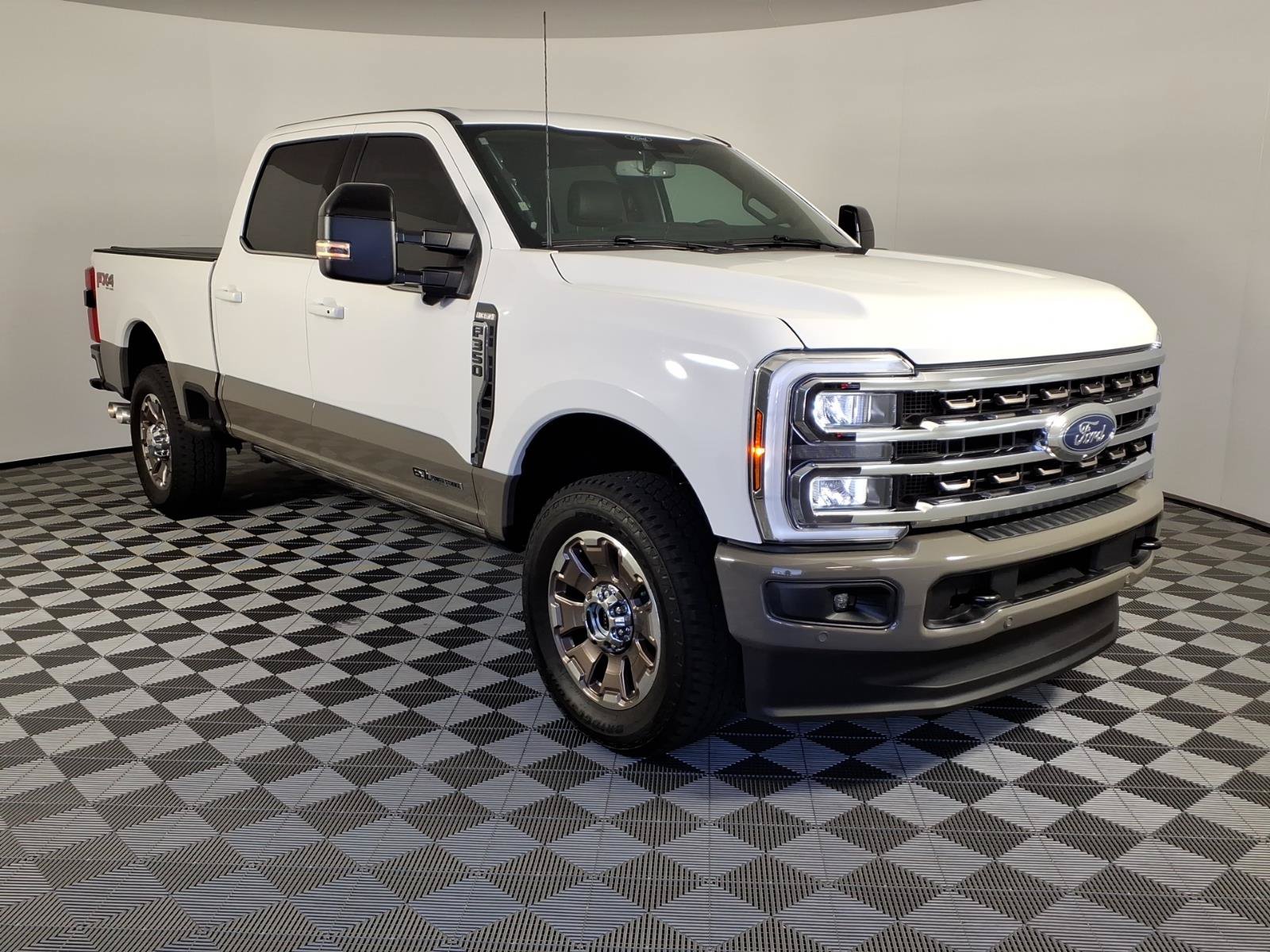 Used 2026 Ford F350 King Ranch AWD/4WD image 5