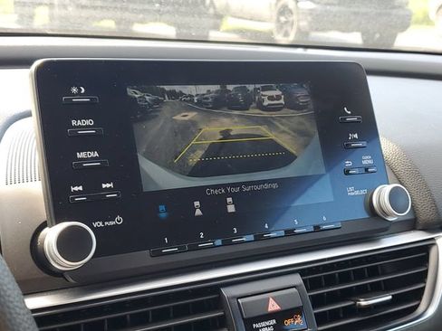 Used 2020 Honda Accord LX image 15