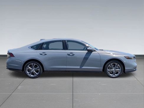 Certified 2023 Honda Accord EX-L image 6