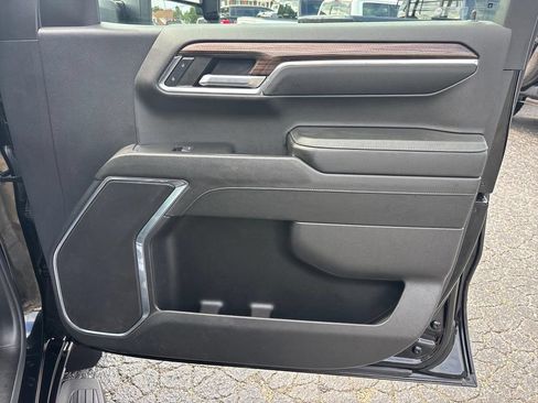 Used 2024 Chevrolet Silverado 1500 RST w/ Protection Package AWD/4WD image 15