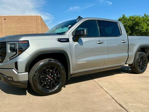 Used 2025 GMC Sierra 1500 Elevation AWD/4WD image 7