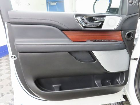 Used 2024 Lincoln Navigator L Reserve w/ Equipment Group 201A image 70