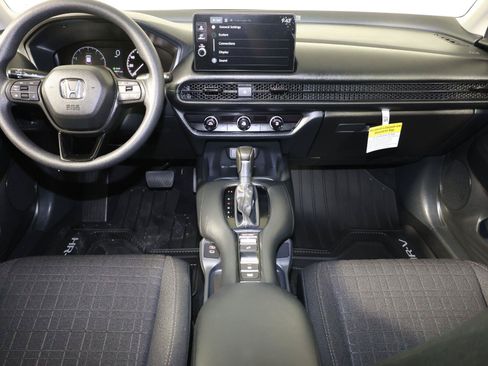 Used 2026 Honda HR-V LX image 8