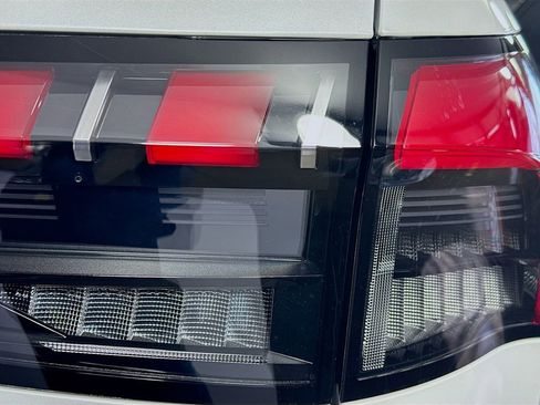 New 2026 INFINITI QX80 Autograph w/ Premium Cargo Package image 33