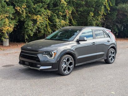 New 2025 Kia Niro EX