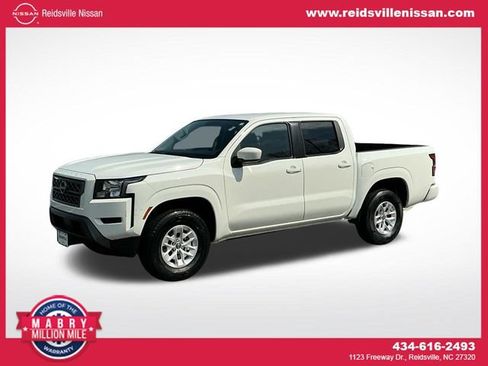Used 2024 Nissan Frontier SV AWD/4WD image 1