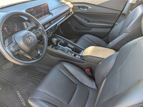 Used 2025 Honda Accord EX-L image 28