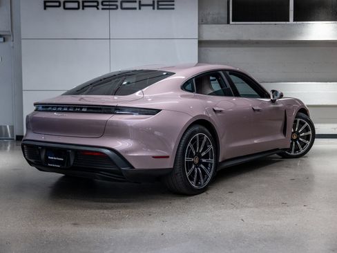 Used 2023 Porsche Taycan RWD image 8