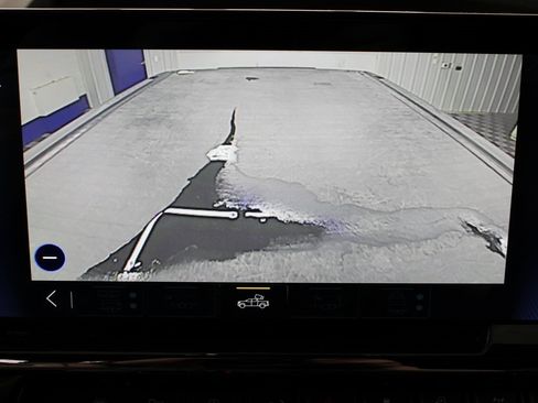 Used 2023 Chevrolet Silverado 1500 ZR2 w/ Technology Package image 23